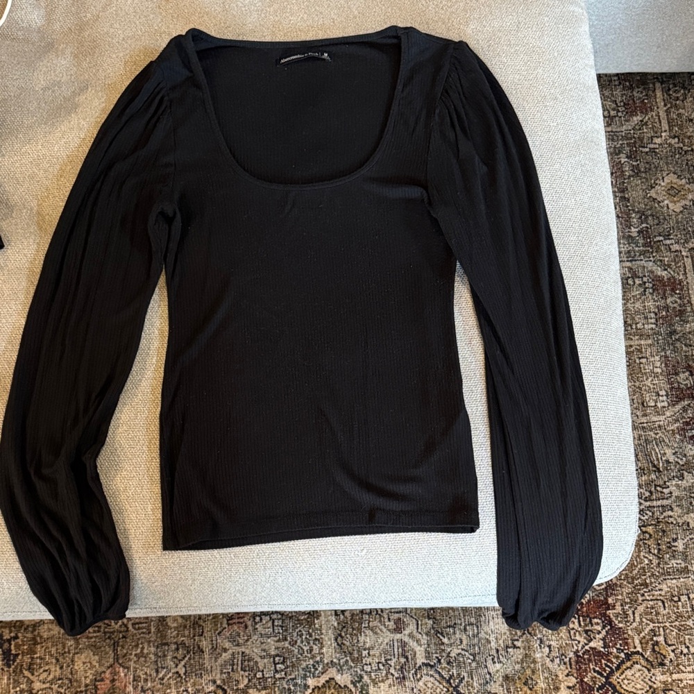 Abercrombie Black Fitted Scoop Neck Long Sleeve